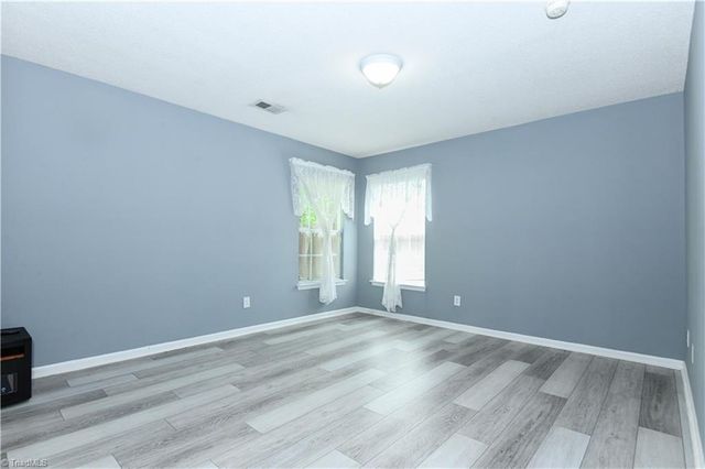 4704 Sedgelane Drive, Greensboro, NC 27407