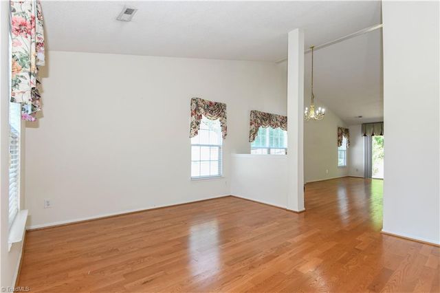 4704 Sedgelane Drive, Greensboro, NC 27407
