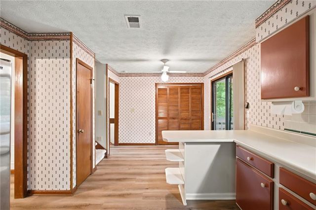 5168 Ashland Court SW, Lilburn, GA 30047