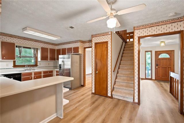 5168 Ashland Court SW, Lilburn, GA 30047