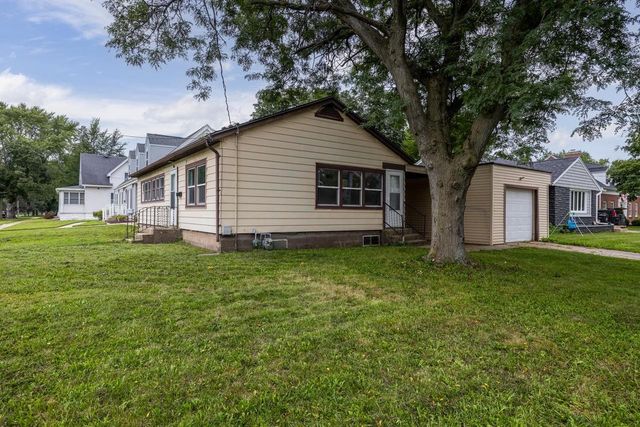 1855 Strong Avenue, Beloit, WI 53511