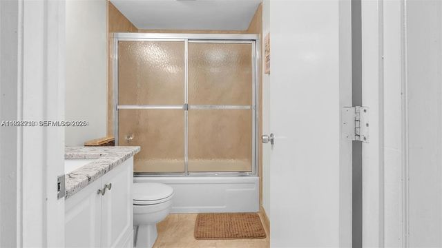 14873 Cumberland Dr 2040, Delray Beach, FL 33446