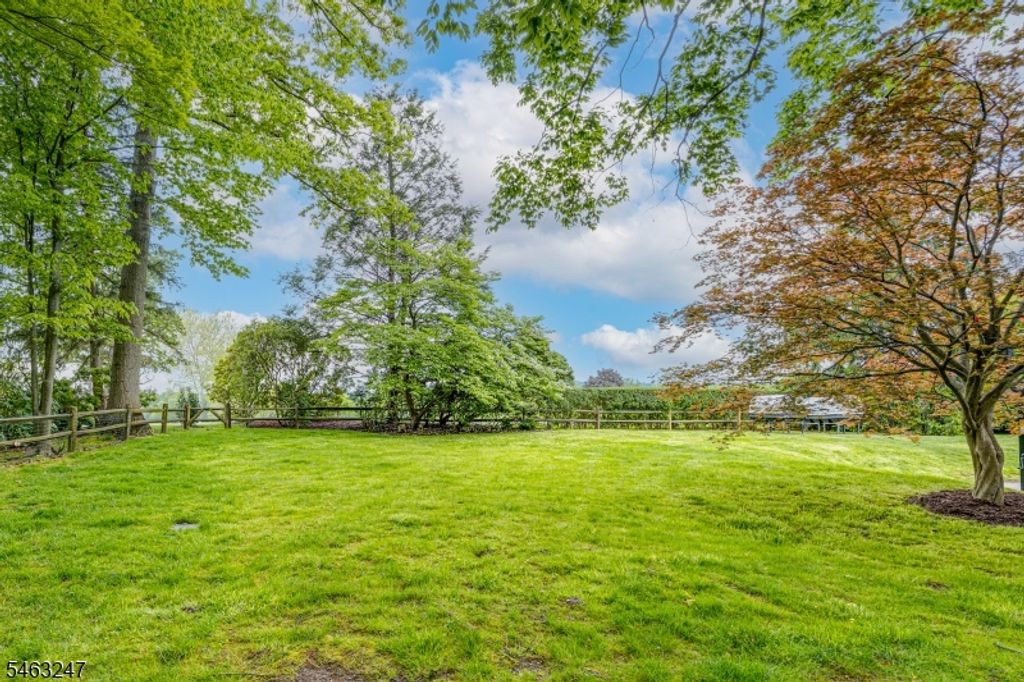 113 Golf Edge Dr, Westfield Town, NJ 07090 — exterior