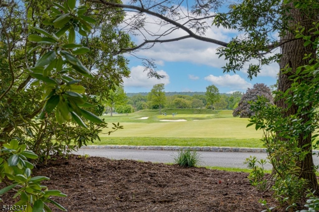 113 Golf Edge Dr, Westfield Town, NJ 07090 — photo 2