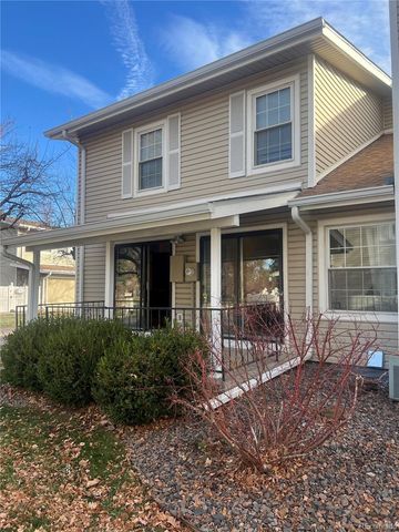2750 S Heather Gardens Way, Aurora, CO 80014