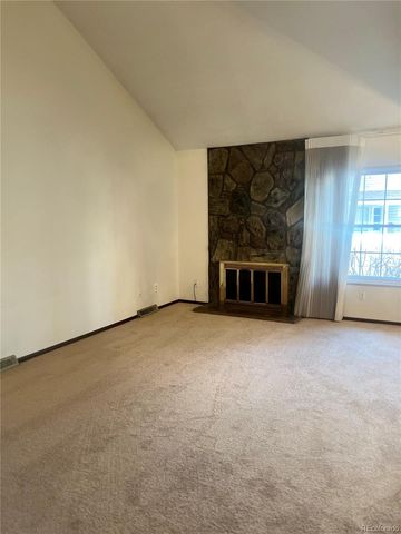 2750 S Heather Gardens Way, Aurora, CO 80014