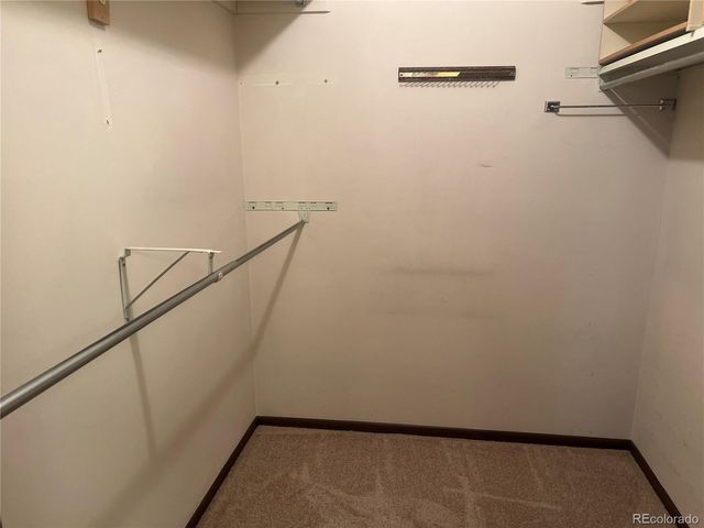 2750 S Heather Gardens Way, Aurora, CO 80014