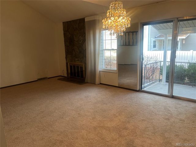 2750 S Heather Gardens Way, Aurora, CO 80014