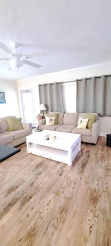 140 Salisbury F, West Palm Beach, FL 33417