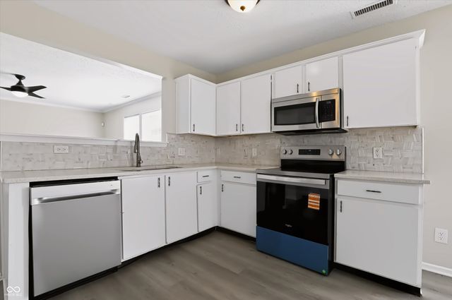 8411 Centenary Drive, Camby, IN 46113