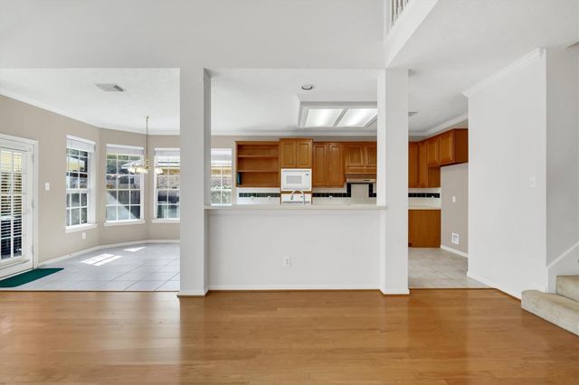 9423 Walnut Brook Court, Houston, TX 77040