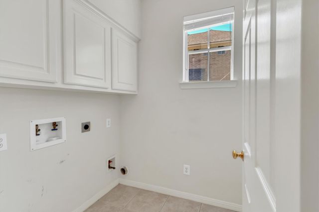9423 Walnut Brook Court, Houston, TX 77040