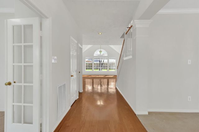 9423 Walnut Brook Court, Houston, TX 77040