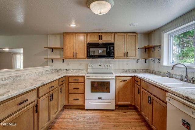 165 Horse Creek Road, Chuckey, TN 37641