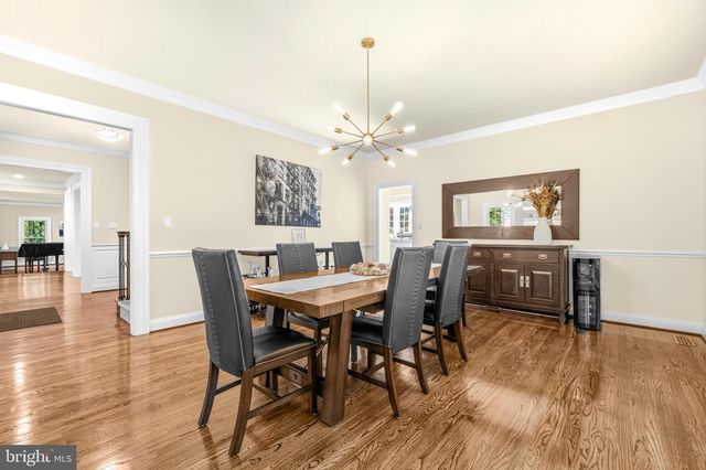 8018 EDDY BEND TRL, Fairfax Station, VA 22039