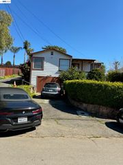 18320 pepper st, Castro Valley, CA 94546