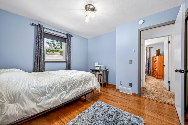 604 E Muskegon Avenue, Whitehall, MI 49461