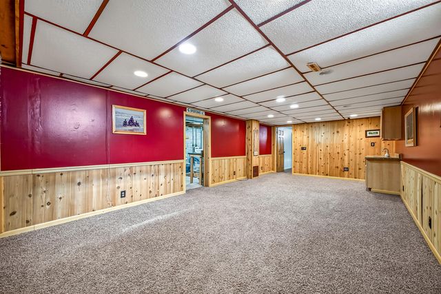 604 E Muskegon Avenue, Whitehall, MI 49461