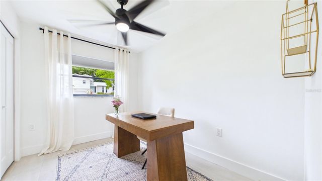 1920 NEW HAMPSHIRE AVENUE NE, St Petersburg, FL 33703