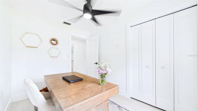 1920 NEW HAMPSHIRE AVENUE NE, St Petersburg, FL 33703