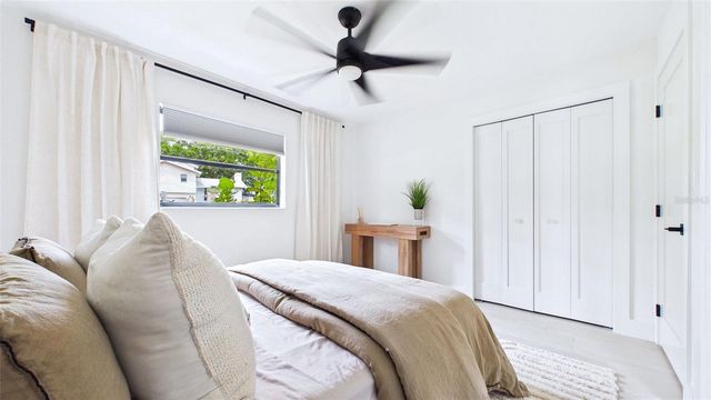 1920 NEW HAMPSHIRE AVENUE NE, St Petersburg, FL 33703