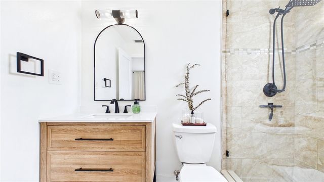 1920 NEW HAMPSHIRE AVENUE NE, St Petersburg, FL 33703