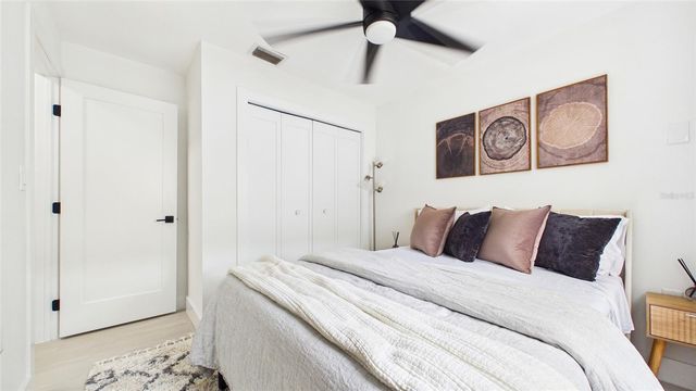 1920 NEW HAMPSHIRE AVENUE NE, St Petersburg, FL 33703