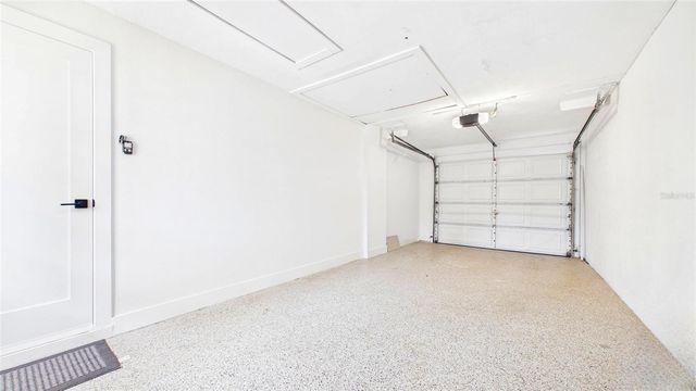 1920 NEW HAMPSHIRE AVENUE NE, St Petersburg, FL 33703