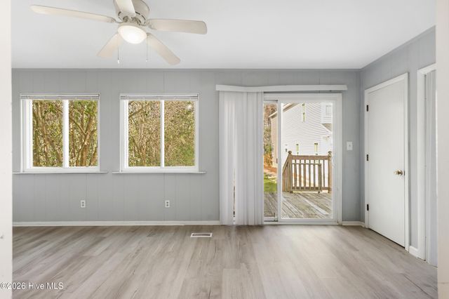 812 S 8th Street, Wilmington, NC 28401