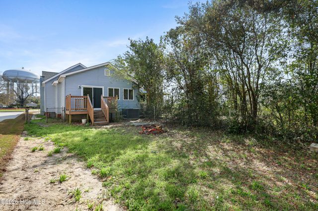 812 S 8th Street, Wilmington, NC 28401