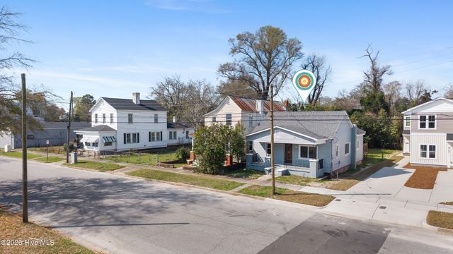 812 S 8th Street, Wilmington, NC 28401