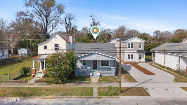 812 S 8th Street, Wilmington, NC 28401