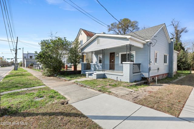 812 S 8th Street, Wilmington, NC 28401