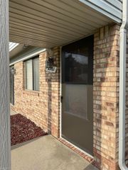 50101 S Horst Court, Chesterfield Twp, MI 48047