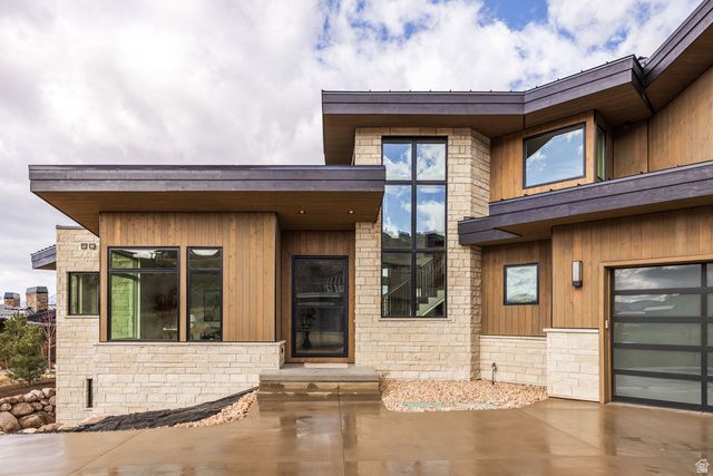 2065 E CHIMNEY ROCK CIR, Heber City, UT 84032