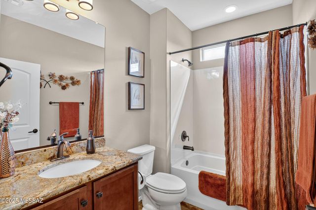 14049 E Barouche Drive, Vail, AZ 85641