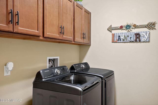 14049 E Barouche Drive, Vail, AZ 85641