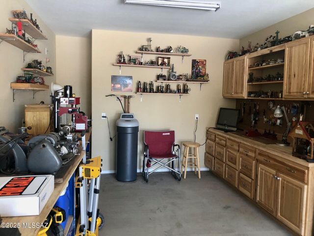 14049 E Barouche Drive, Vail, AZ 85641