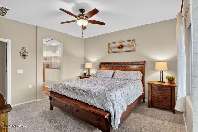 14049 E Barouche Drive, Vail, AZ 85641