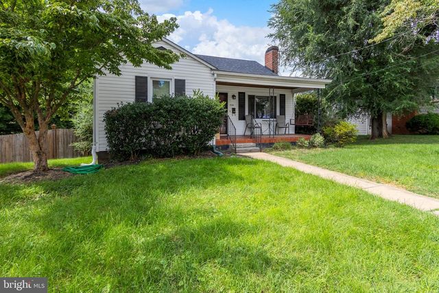 534 S CHURCH ST, Charles Town, WV 25414