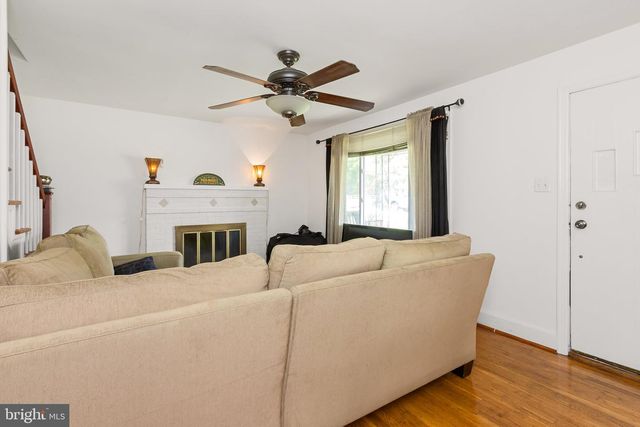 534 S CHURCH ST, Charles Town, WV 25414
