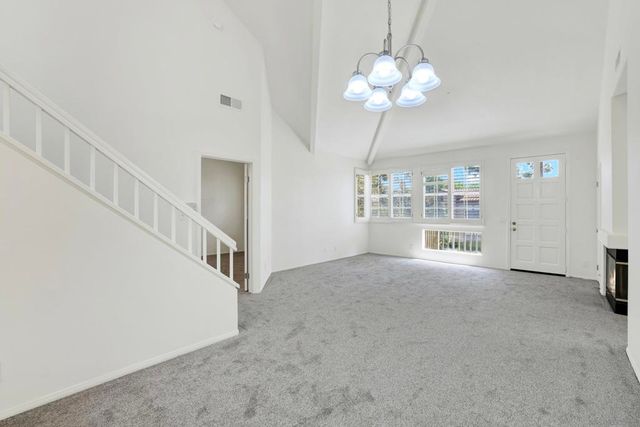 13450 Savanna, Tustin, CA 92782