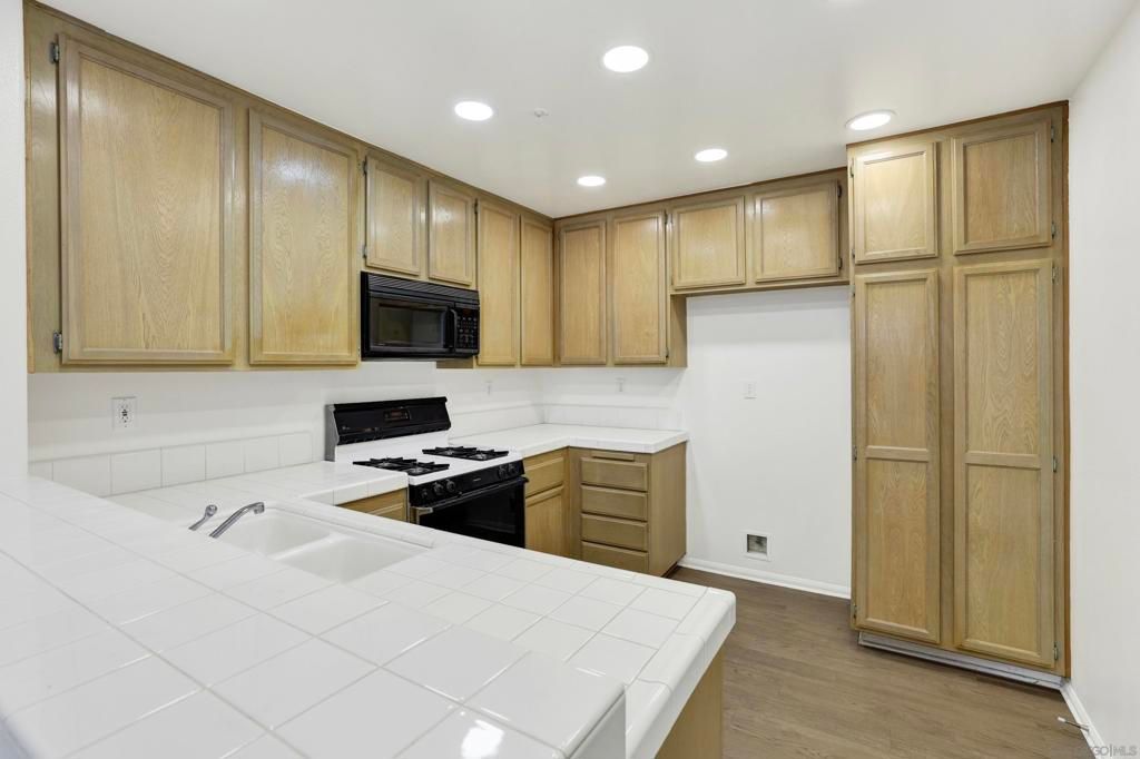 13450 Savanna, Tustin, CA 92782 — photo 5