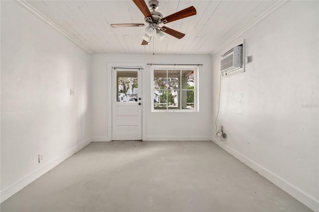 5914 N OLA AVENUE, Tampa, FL 33604