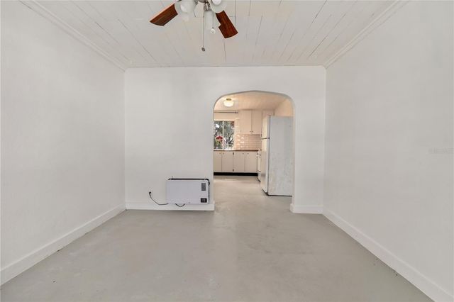 5914 N OLA AVENUE, Tampa, FL 33604