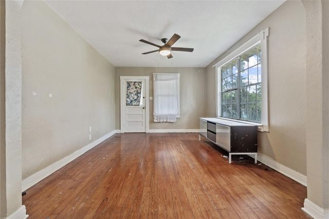 5914 N OLA AVENUE, Tampa, FL 33604
