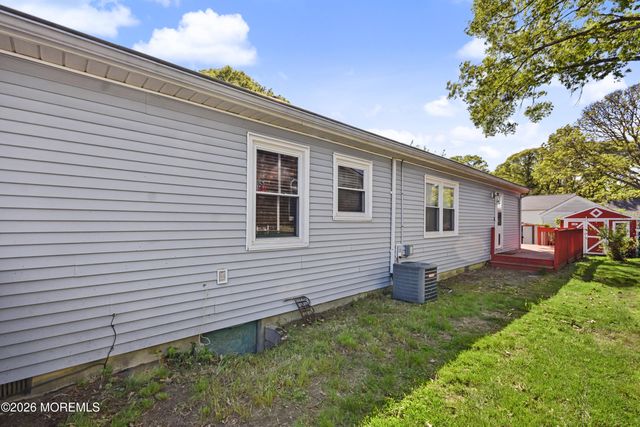 1188 Whittier Avenue, Toms River, NJ 08753