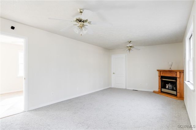 1525 Creek Knoll Ct, Colonial Heights, VA 23834