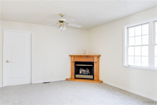 1525 Creek Knoll Ct, Colonial Heights, VA 23834