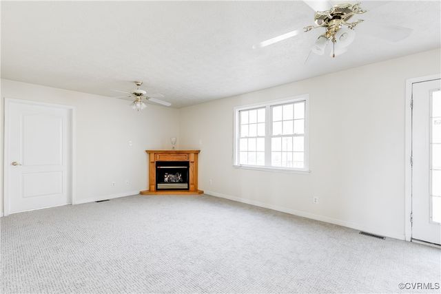 1525 Creek Knoll Ct, Colonial Heights, VA 23834